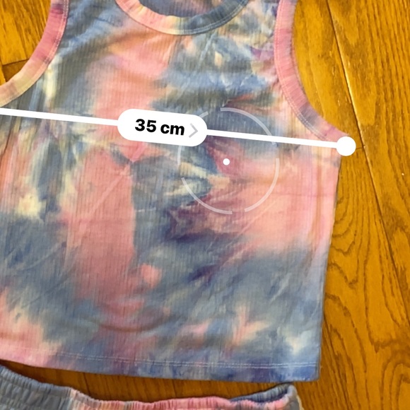 Tie-dye women’s set tank top and shorts - Picture 8 of 15